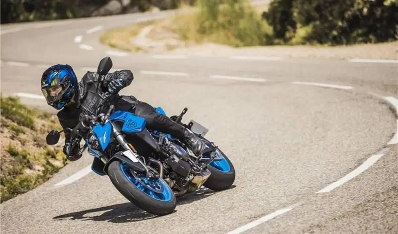 Suzuki GSX-8S (2025 - 26) (4)