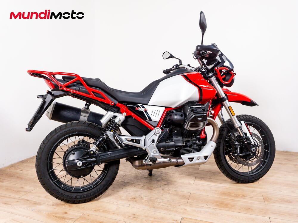 Moto Guzzi V85 TT Evocative Graphics (2021 - 23) (3)