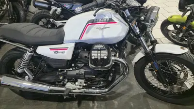 Moto Guzzi V7 Special (2025 - 26) nuova