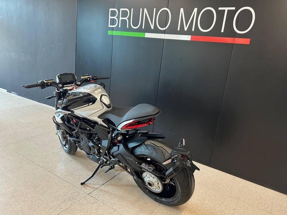 MV Agusta Dragster 800 RR Ottantesimo (2025) (2)