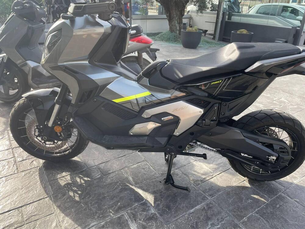 Honda X-ADV 750 (2025) (4)