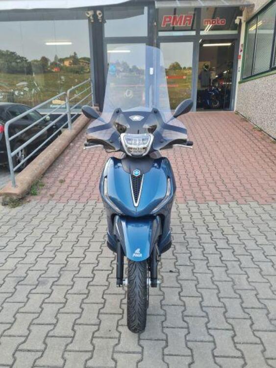 Piaggio Beverly 300 ABS-ASR (2021 - 25) (5)