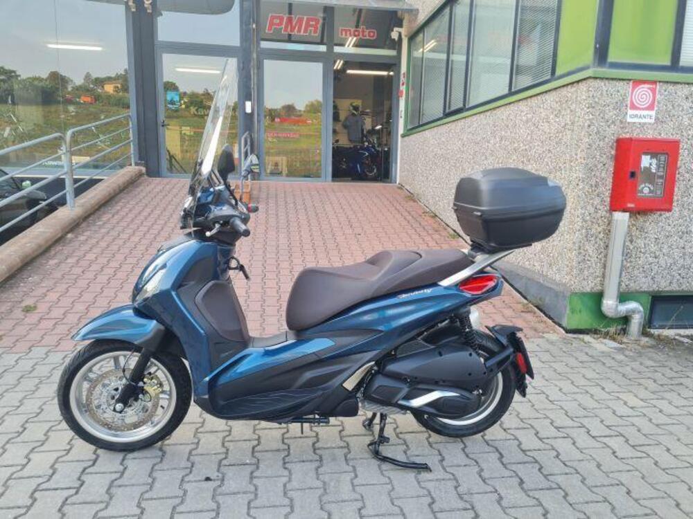 Piaggio Beverly 300 ABS-ASR (2021 - 25) (4)