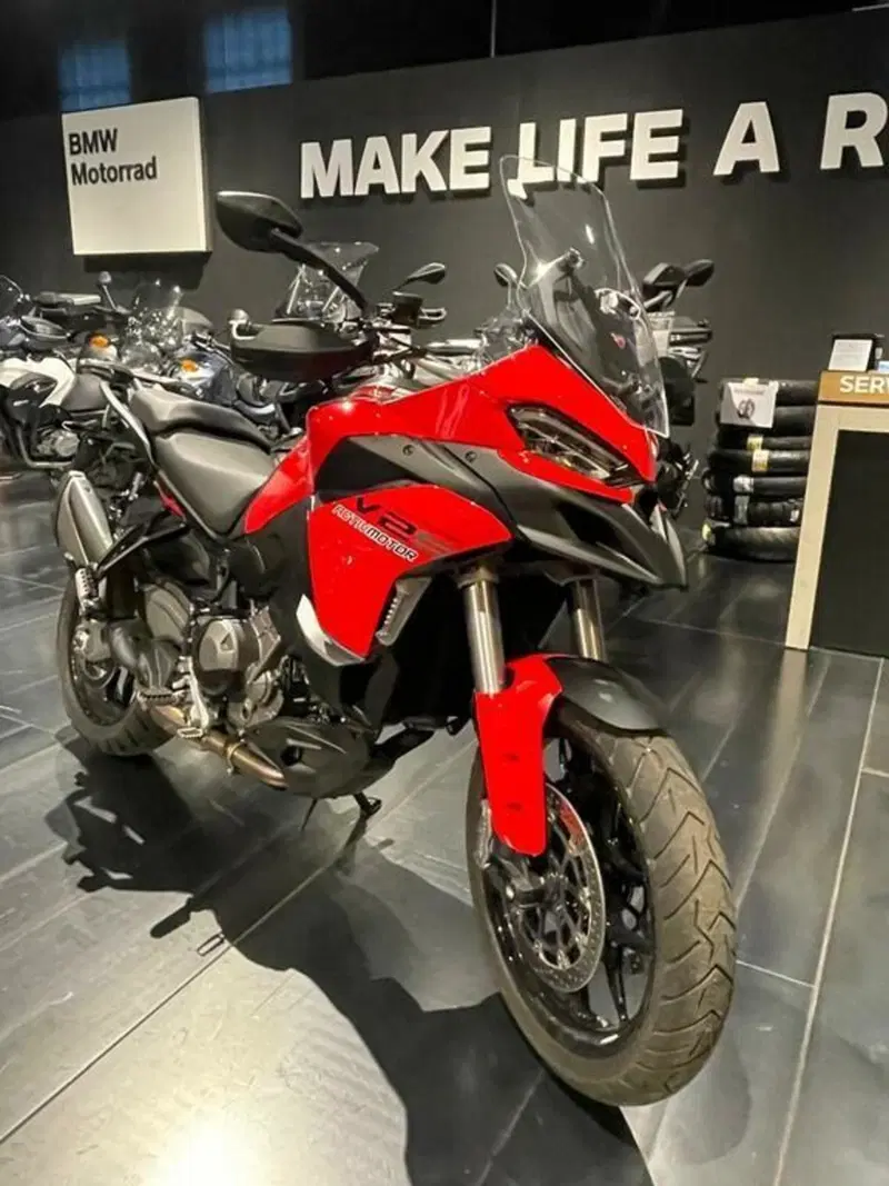 Ducati Multistrada V2 S (2025 - 26) (2)