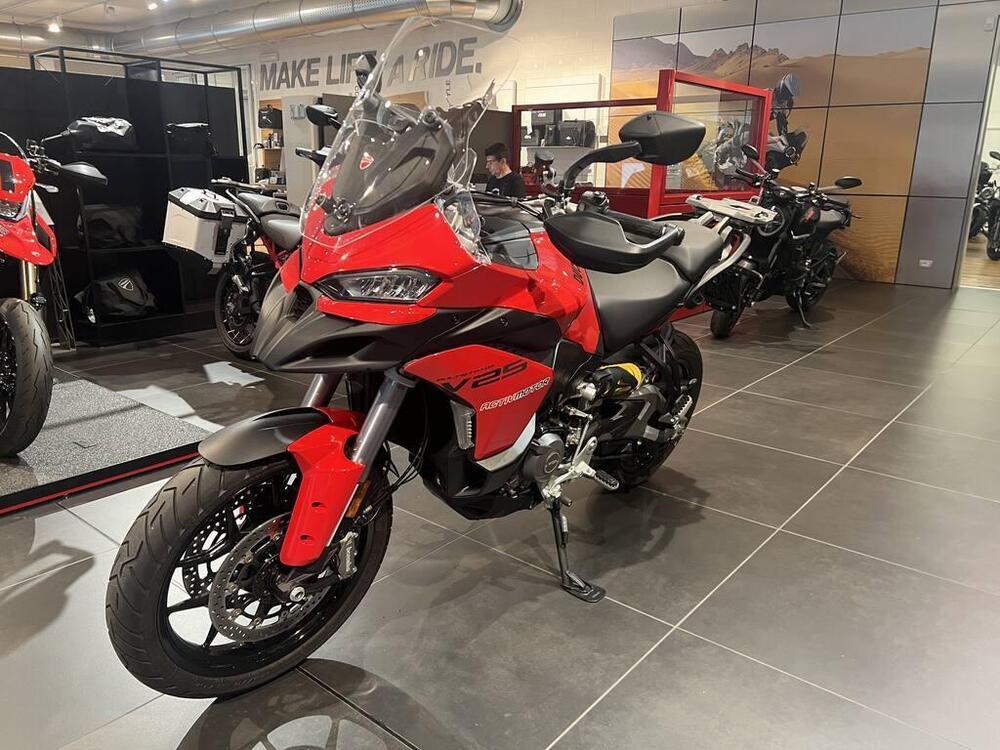 Ducati Multistrada V2 S (2025) (4)