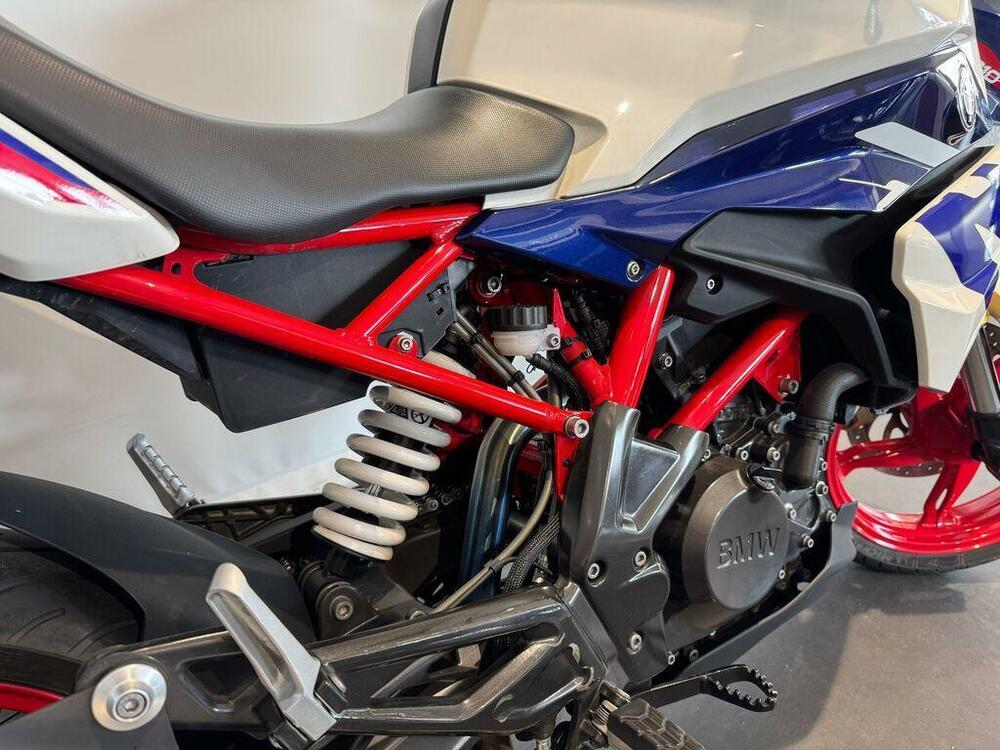 Bmw G 310 R (2021 - 25) (3)