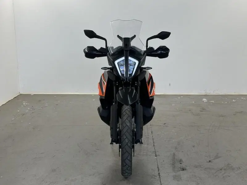 KTM 890 Adventure (2021) (6)