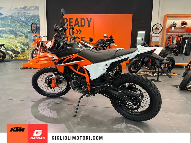 KTM 125 Enduro R (2025 - 26) (2)