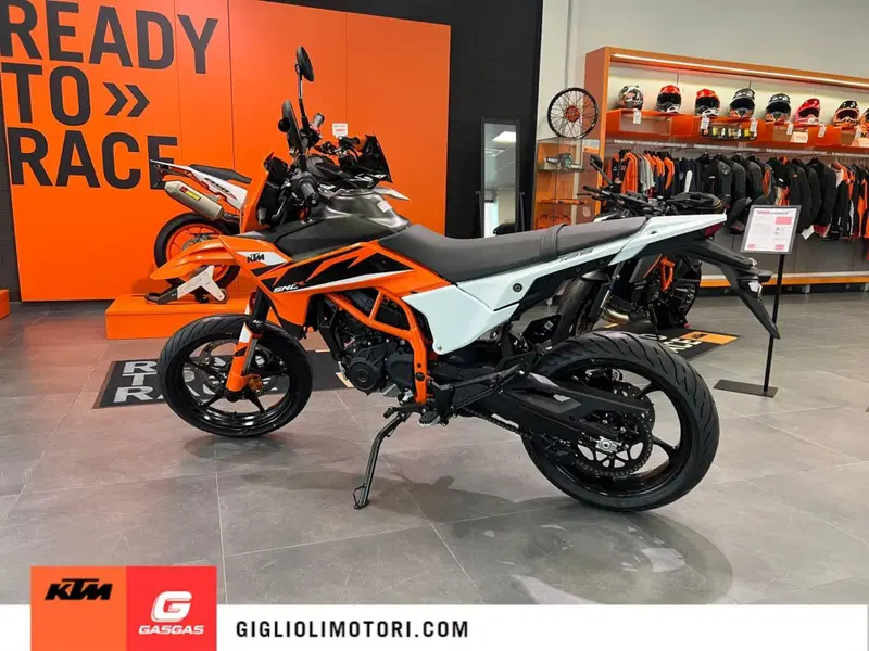 KTM 125 SMC R (2025 - 26) (3)