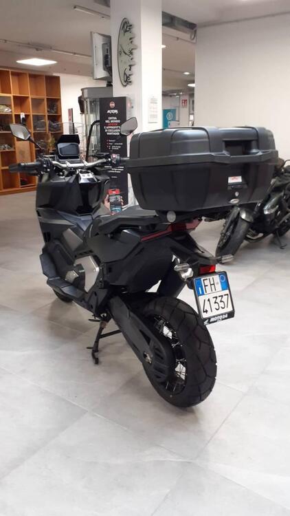 Honda X-ADV 750 DCT (2021 - 24) (4)