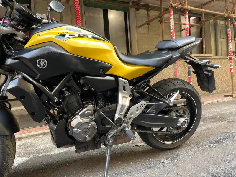 Yamaha MT-07 (2014 - 16) (3)