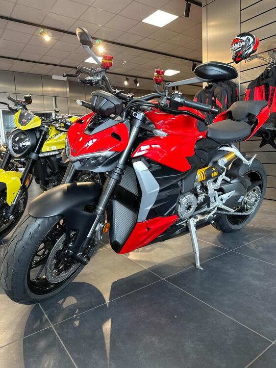 Ducati Streetfighter V2 (2022 - 24) (2)