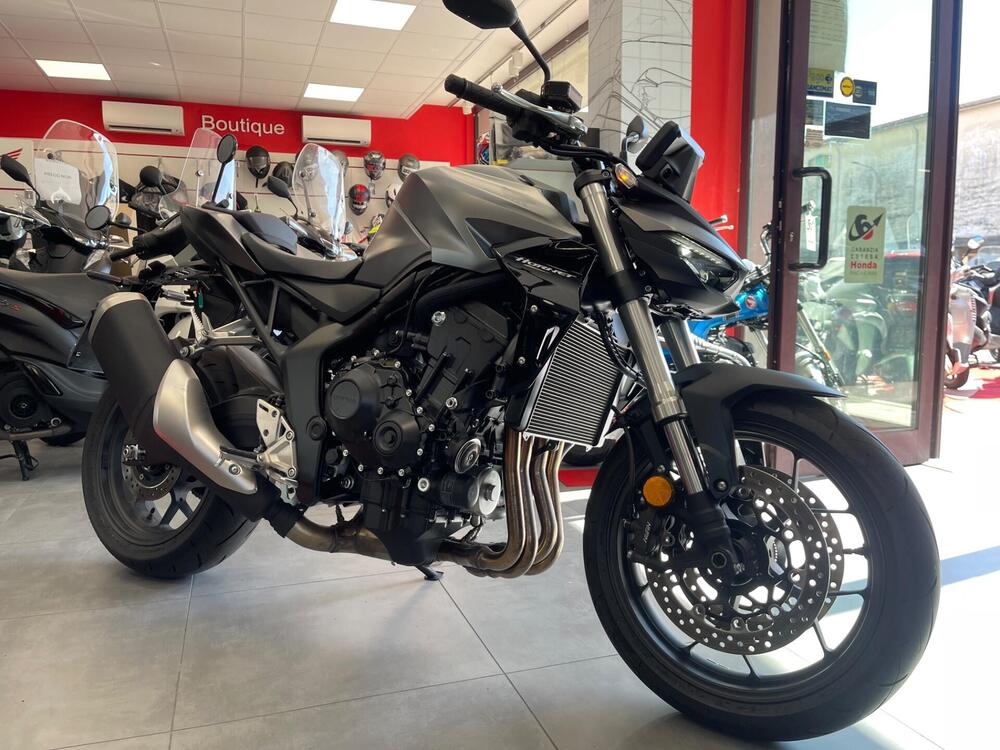 Honda CB 1000 Hornet (2025) (2)