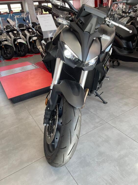 Honda CB 1000 Hornet (2025) (3)