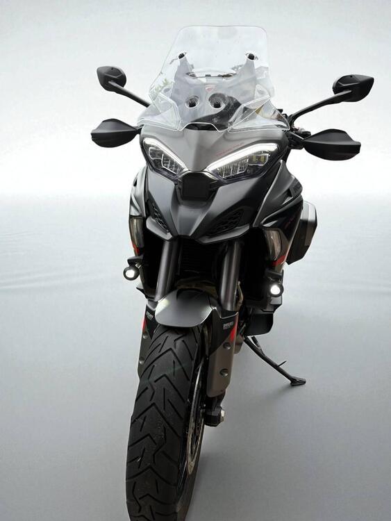 Ducati Multistrada V4 S Grand Tour (2024) (2)