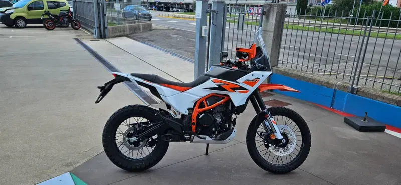 KTM 390 Adventure R (2025 - 26) (2)