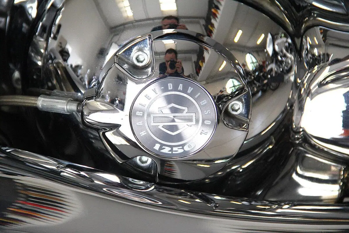 Harley-Davidson 1250 V-Rod (2008 - 12) - VRSCAW (7)