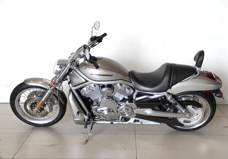 Harley-Davidson 1250 V-Rod (2008 - 12) - VRSCAW (8)