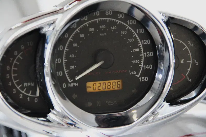 Harley-Davidson 1250 V-Rod (2008 - 12) - VRSCAW (12)