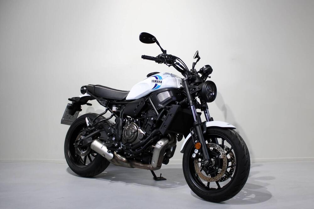 Yamaha XSR 700 (2022 - 25) (2)