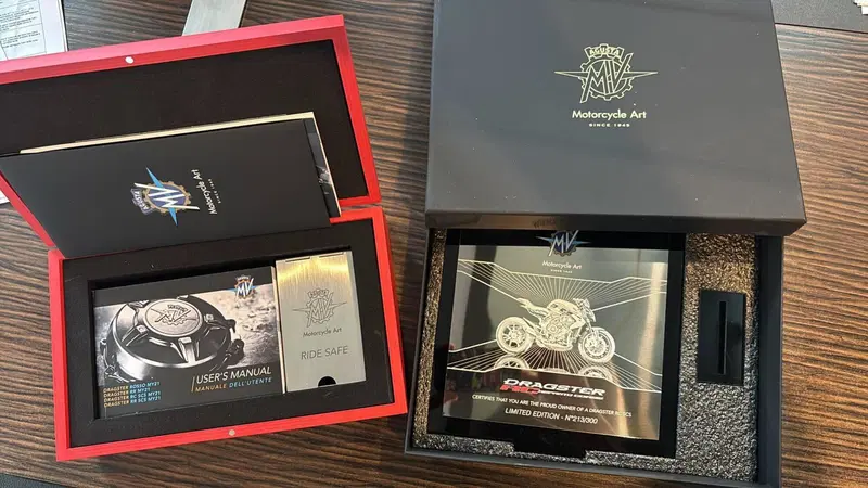MV Agusta Dragster 800 RC SCS (2022 - 25) (7)