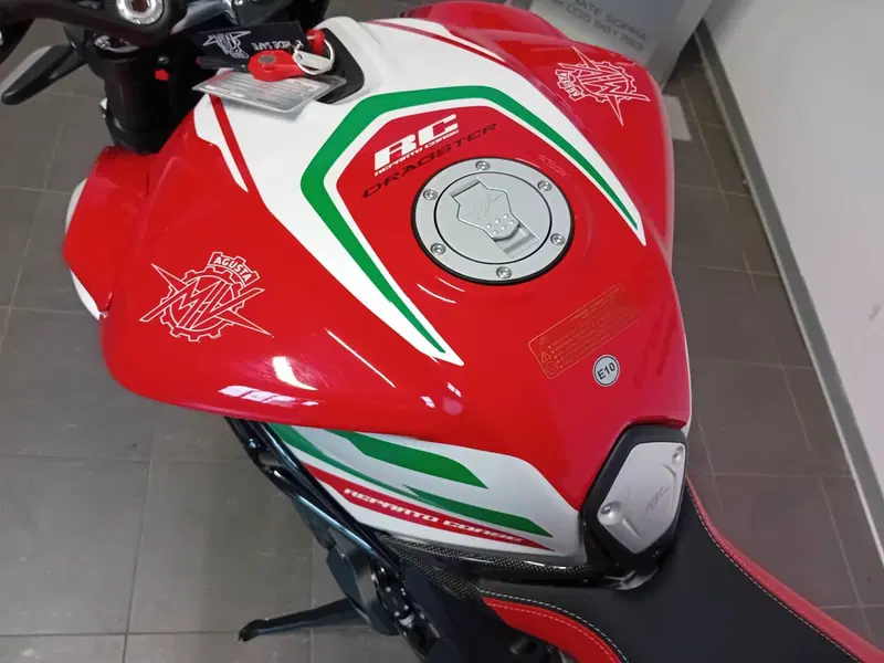 MV Agusta Dragster 800 RC SCS (2022 - 25) (9)