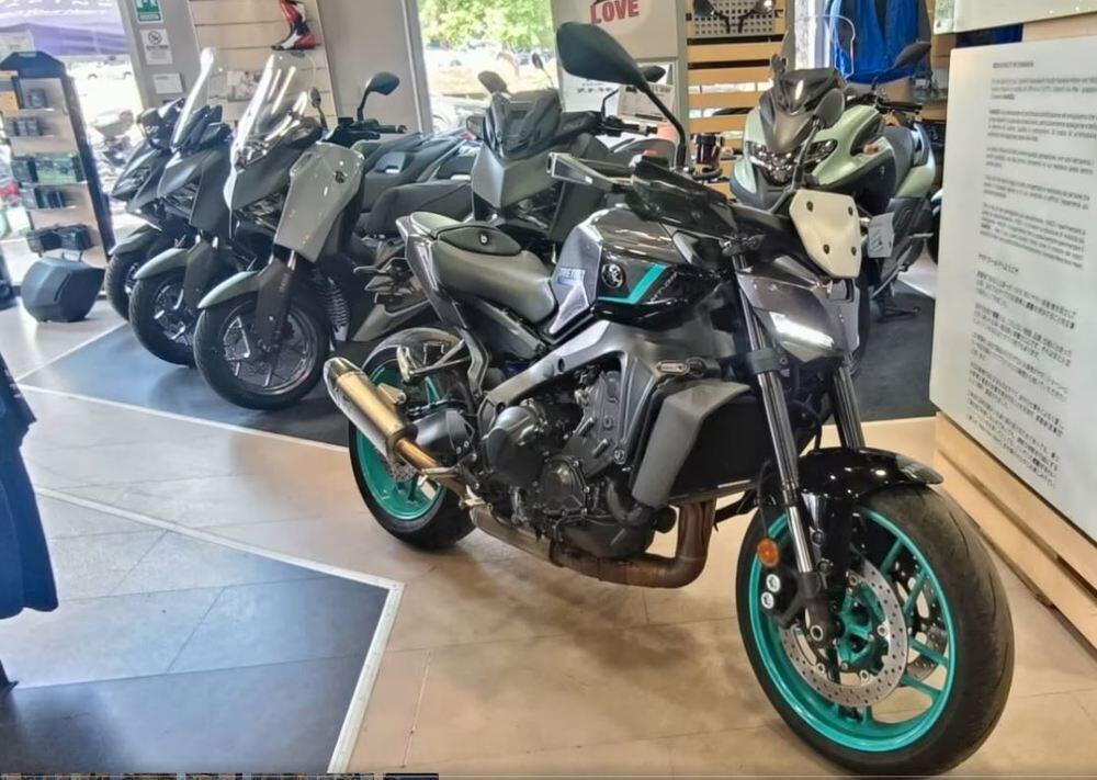 Yamaha MT-09 (2024 - 25) (5)