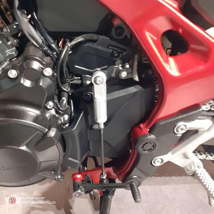 Honda CB 750 Hornet (2023 - 24) (4)