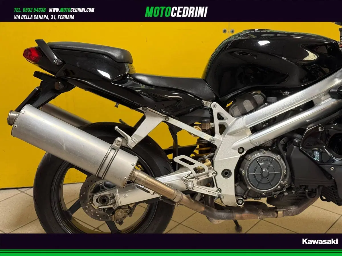 Aprilia SL 1000 Falco (2000 - 04) (6)