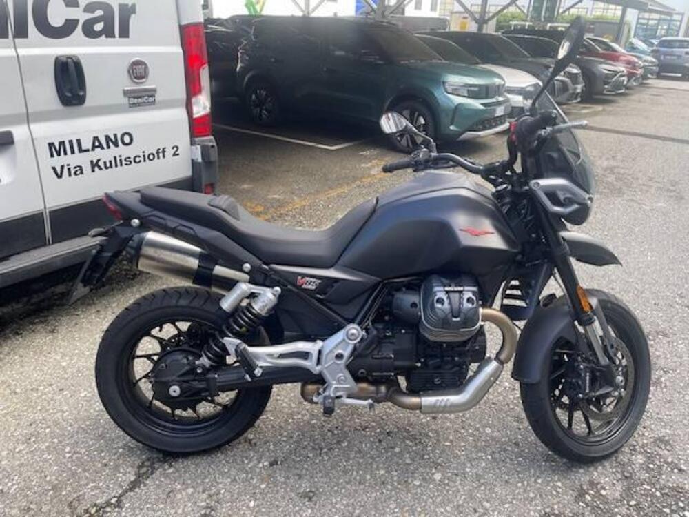 Moto Guzzi V85 Strada (2024 - 25) (4)