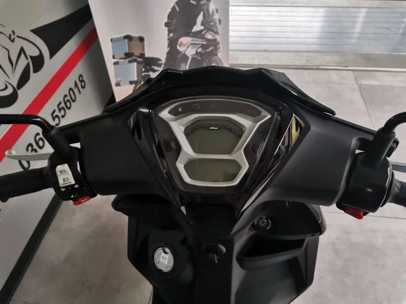 Kymco Agility 125 S (2022 - 26) (16)