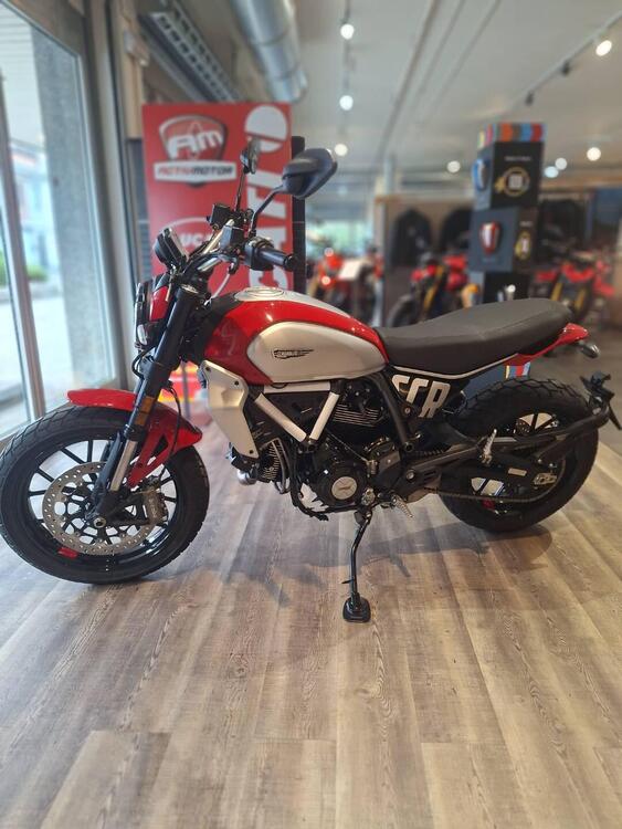 Ducati Scrambler 800 Icon (2023 - 25)