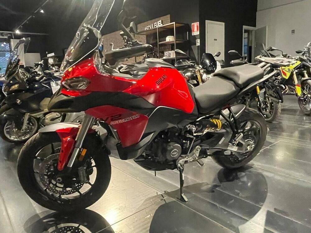 Ducati Multistrada V2 S (2025)