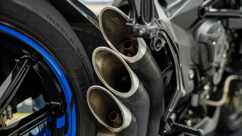 MV Agusta Brutale 800 RR (2017 - 20) (15)