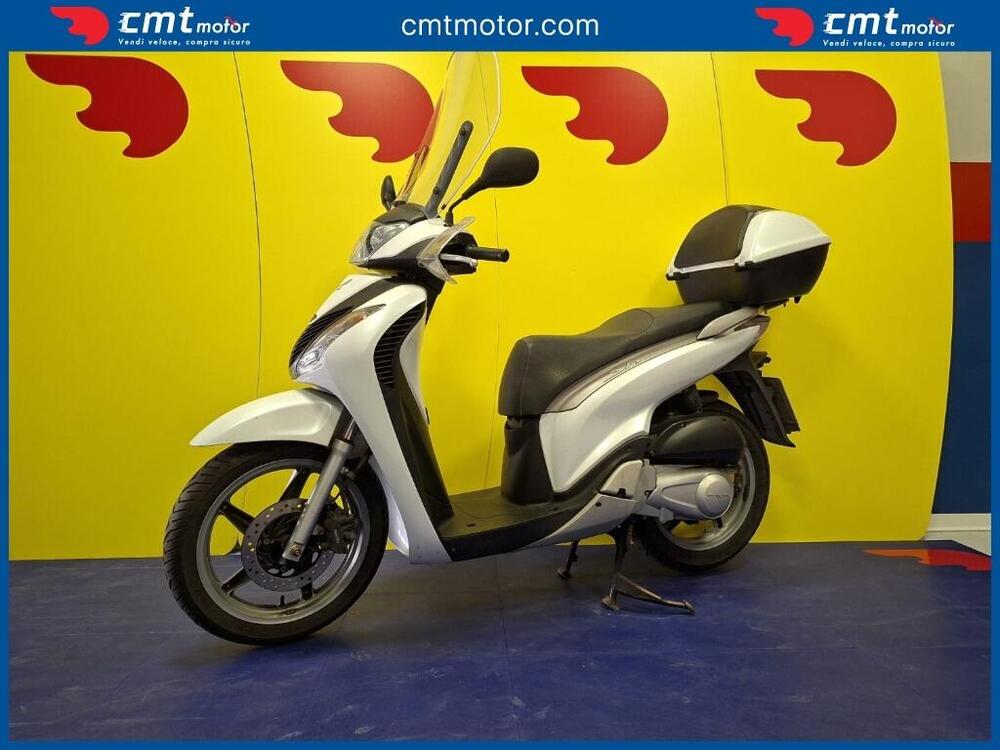 Honda SH 150 i (2009 - 12) (2)