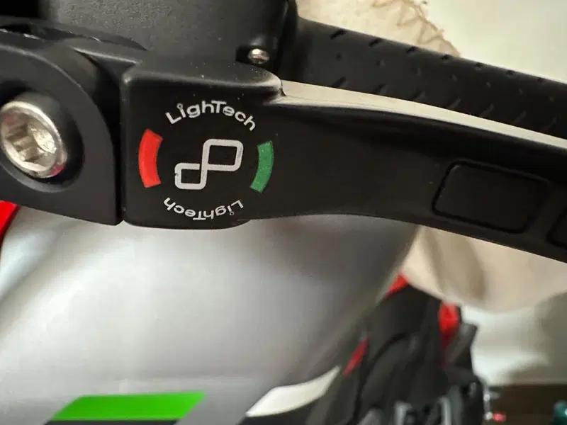 Aprilia Tuono 660 (2021 - 25) (6)