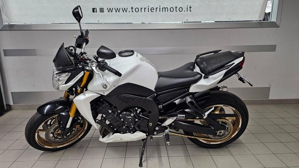 Yamaha FZ8 (2010 - 12) (4)