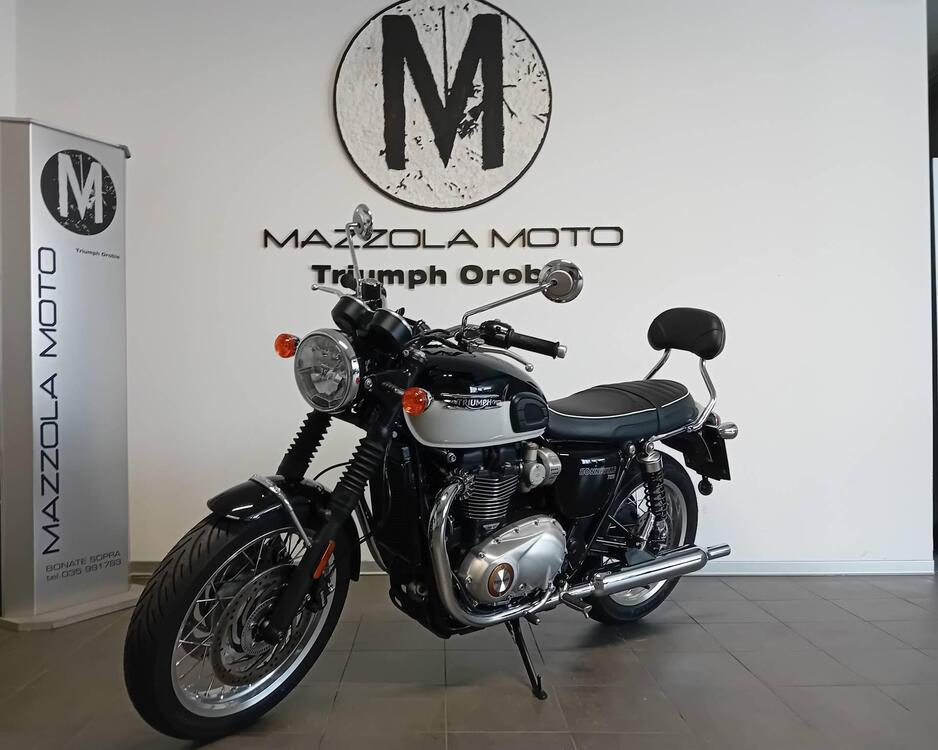 Triumph Bonneville T120 (2021 - 25) (4)