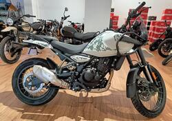 Royal Enfield Himalayan 450 (2024 - 25) usata