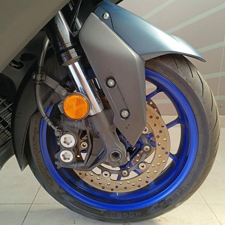 Yamaha T-Max 560 (2022 - 24) (4)