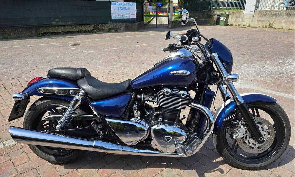 Triumph Thunderbird 1600 ABS (3)