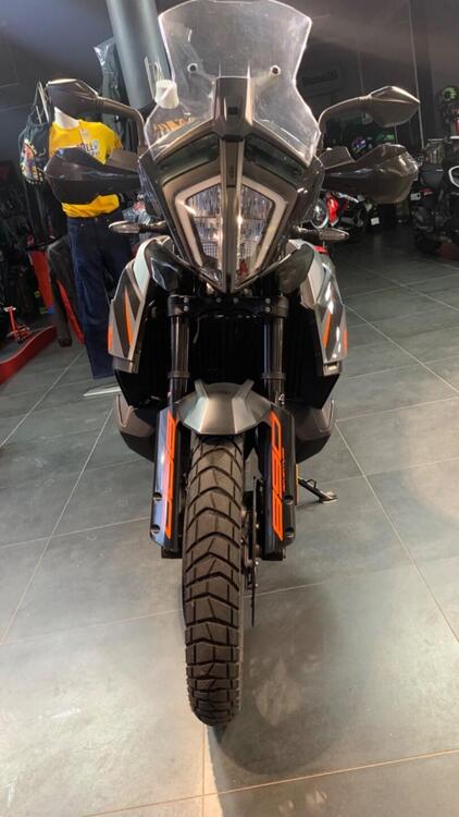 KTM 890 Adventure (2022) (5)