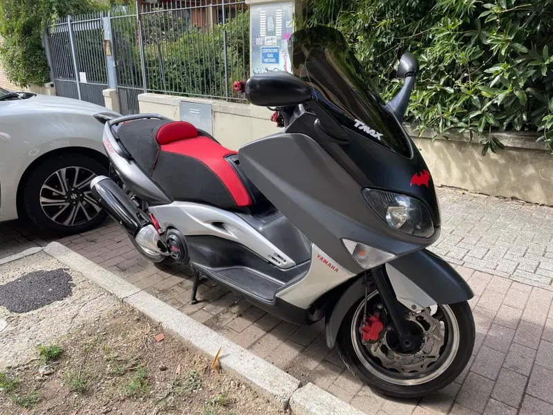 Yamaha T-Max 500 Black Max (2006 - 07) (2)
