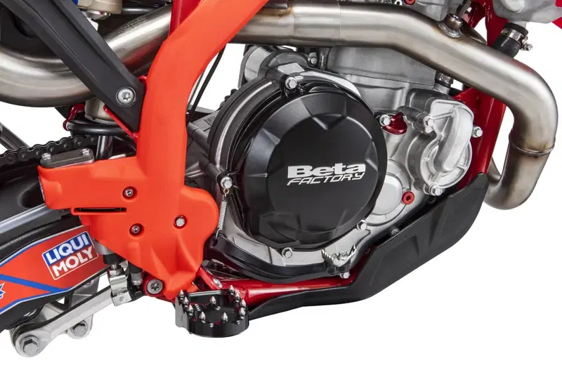 Betamotor RR 300 2T Enduro Race (2025) (7)