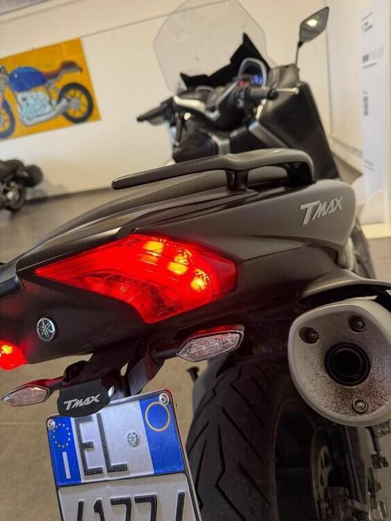 Yamaha T-Max 530 DX (2017 - 19) (5)