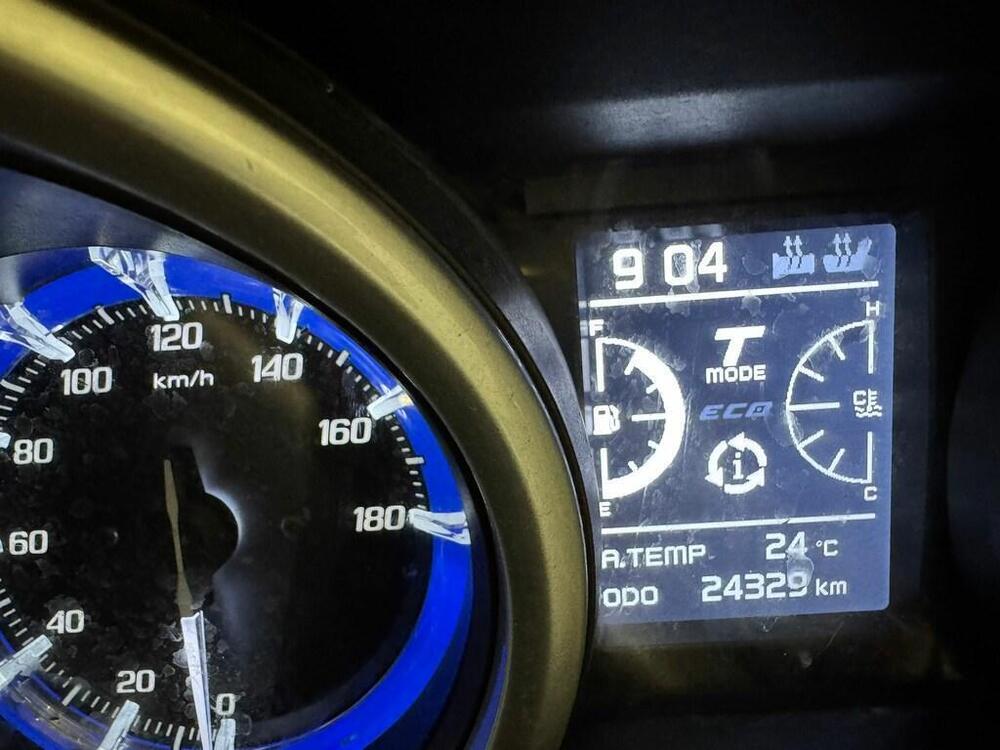 Yamaha T-Max 530 DX (2017 - 19) (4)