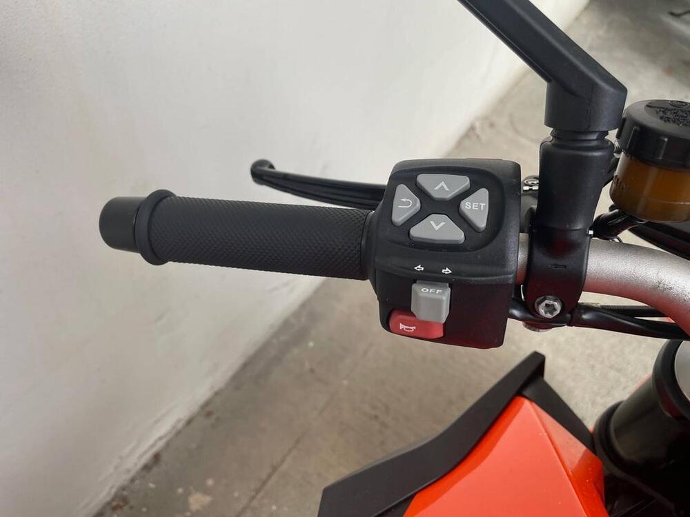 KTM 1290 Super Duke R ABS (2014 - 16) (5)