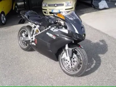 Ducati 749 Dark (2003 - 07) usata