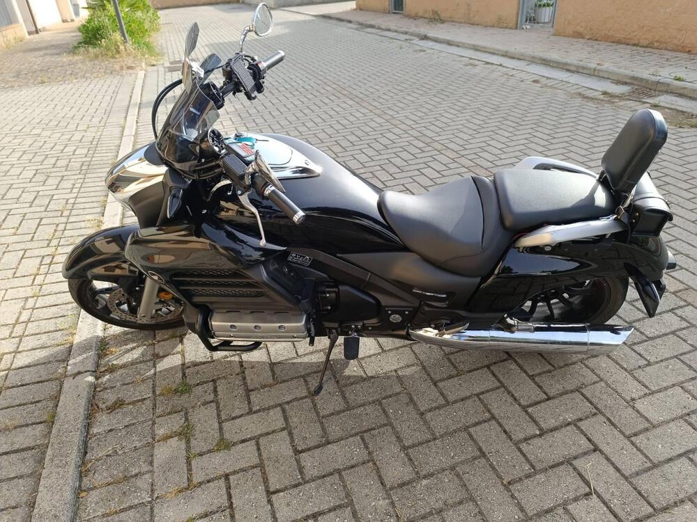Honda GL 1800 F6C ABS (2014 - 16) (4)