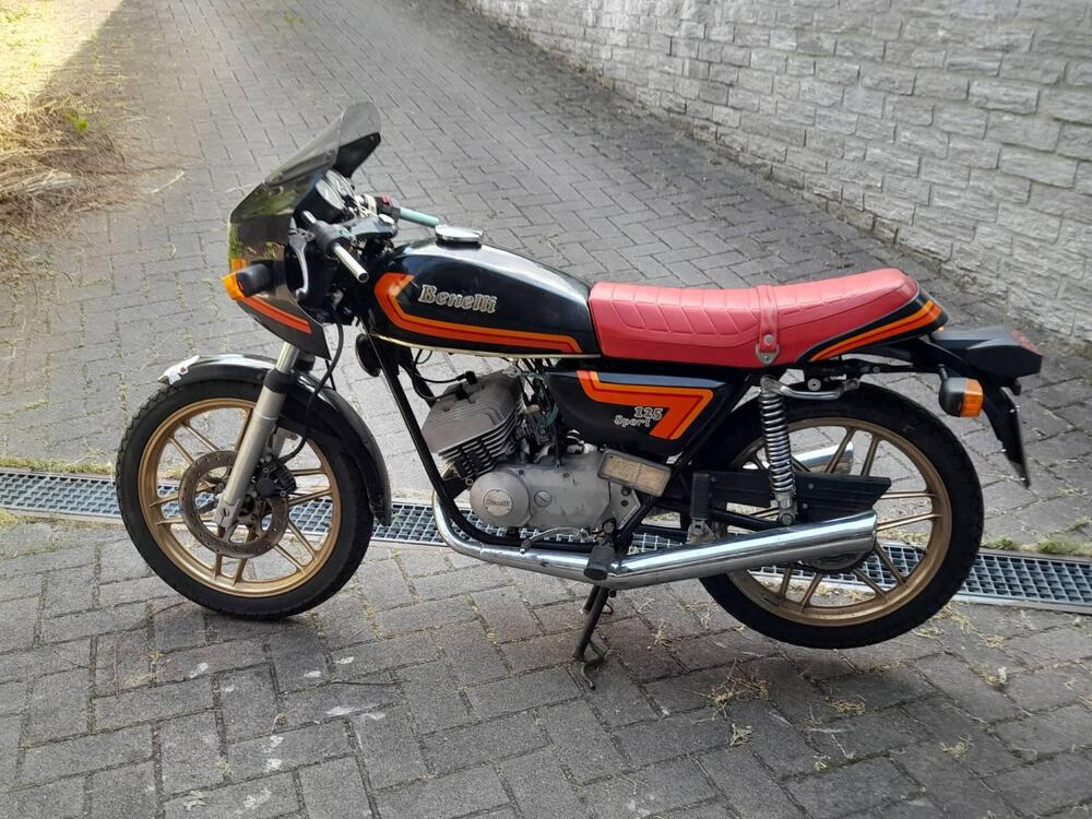 Benelli 125 sport